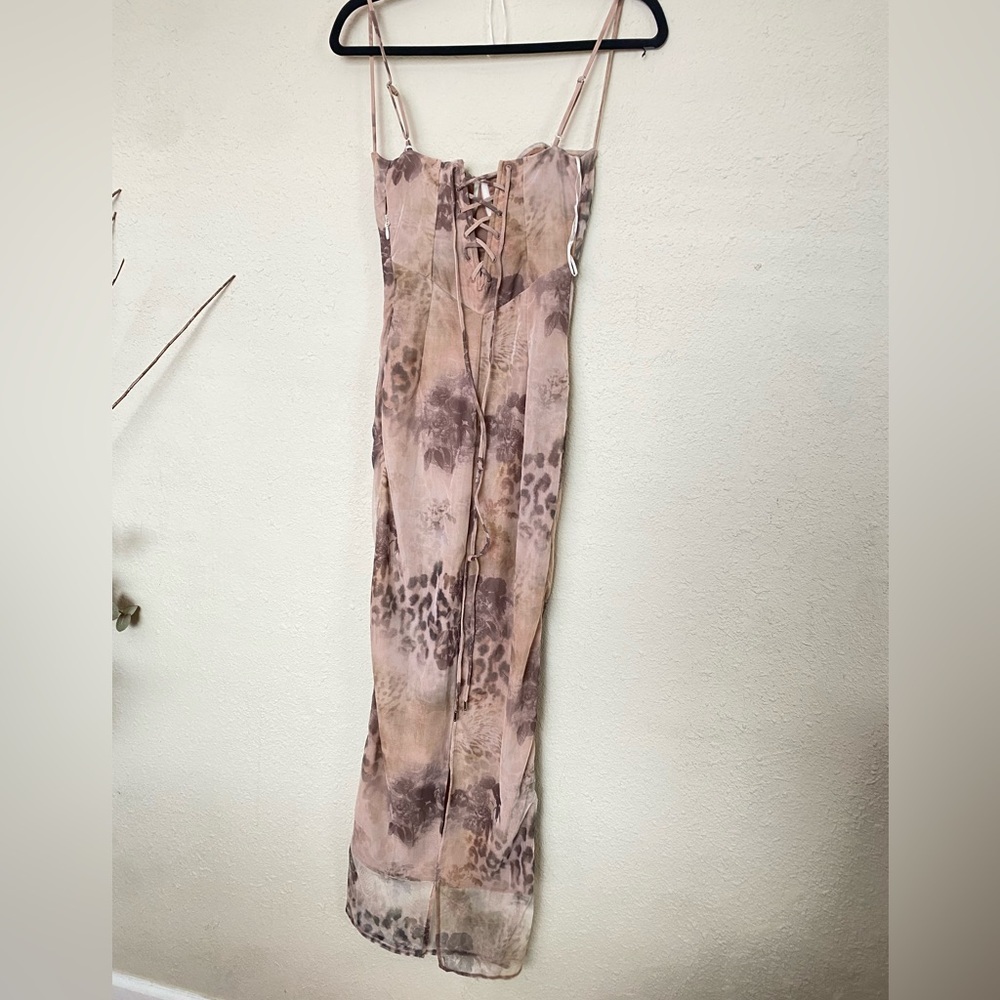 HOUSE OF CB 'Aiza' Cream Floral Print Maxi Dress NWOT size S A-C - Picture 6 of 11